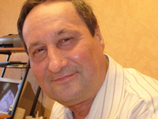 Владимир Еникеев