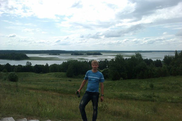 Дмитрий Долганов