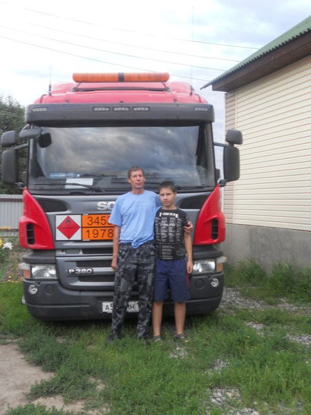 Борис Костин