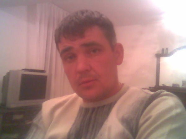 Олег Островенко