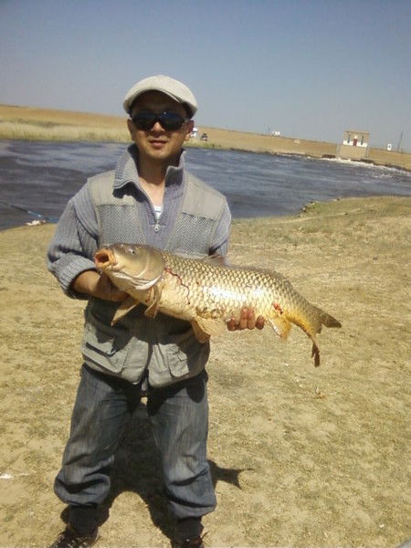 Руслан Акмалиев