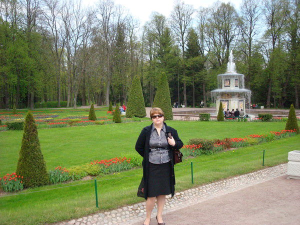 Елена Шмелева