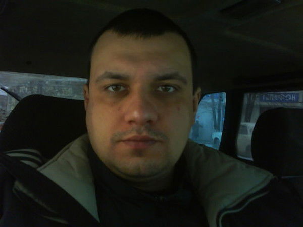 Николай Почеканцев