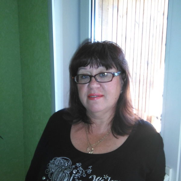 Людмила Сахарова