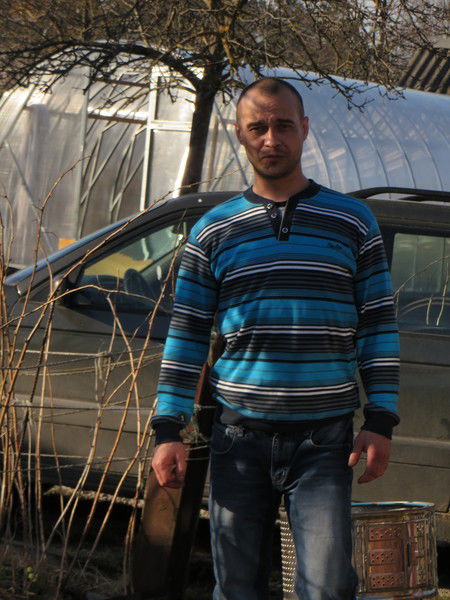 Андрей Степанов