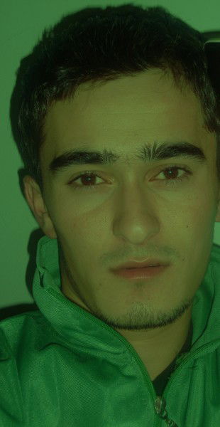 Зуршо Холов