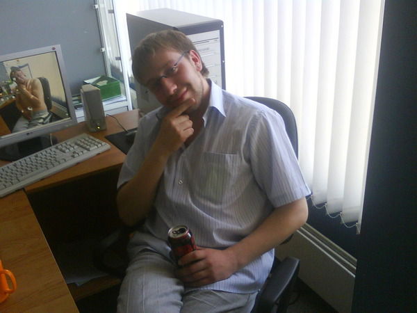 Павел Макаров