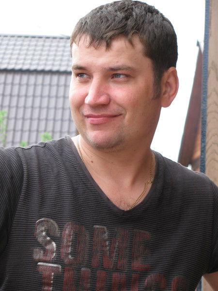 Денис Коликов