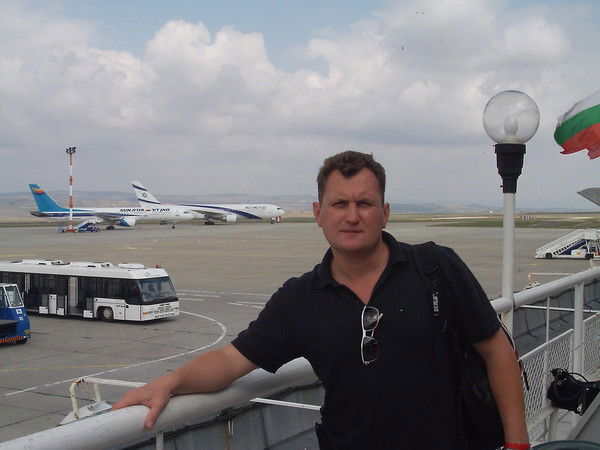 Олег Романюк