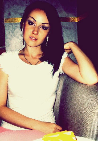 Альона Довгань