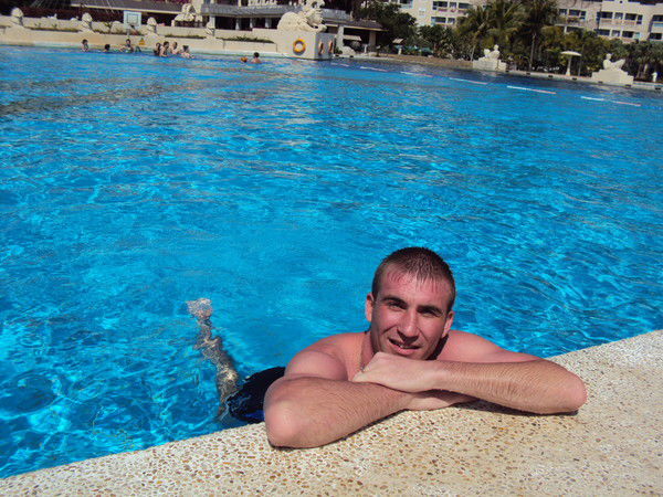 Дмитрий Левенков