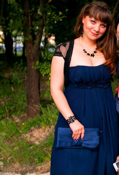 Алёна Белоусова