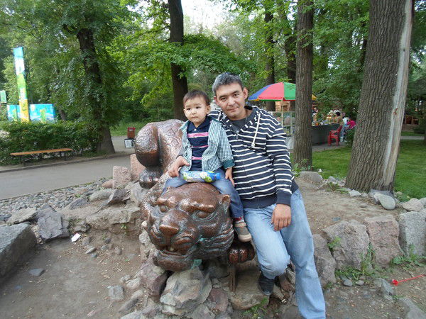 Азат Актаев