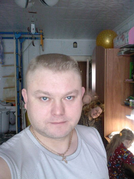 Андрей Белов