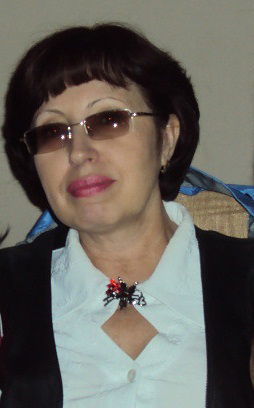 Елена Шест