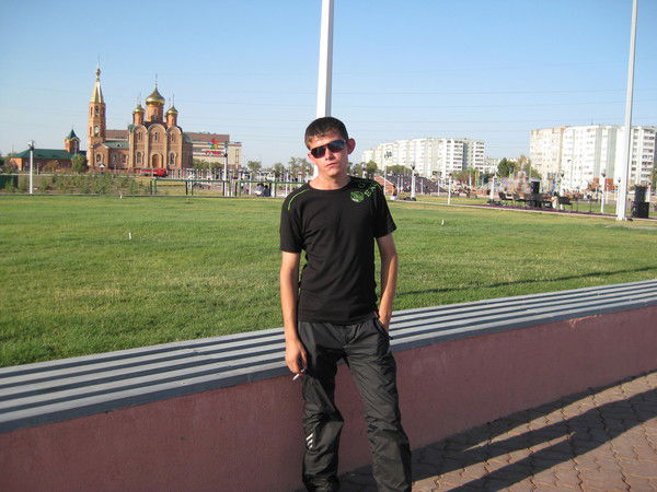 Борис Глущенко