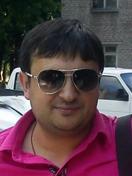 Ислам Абакаров