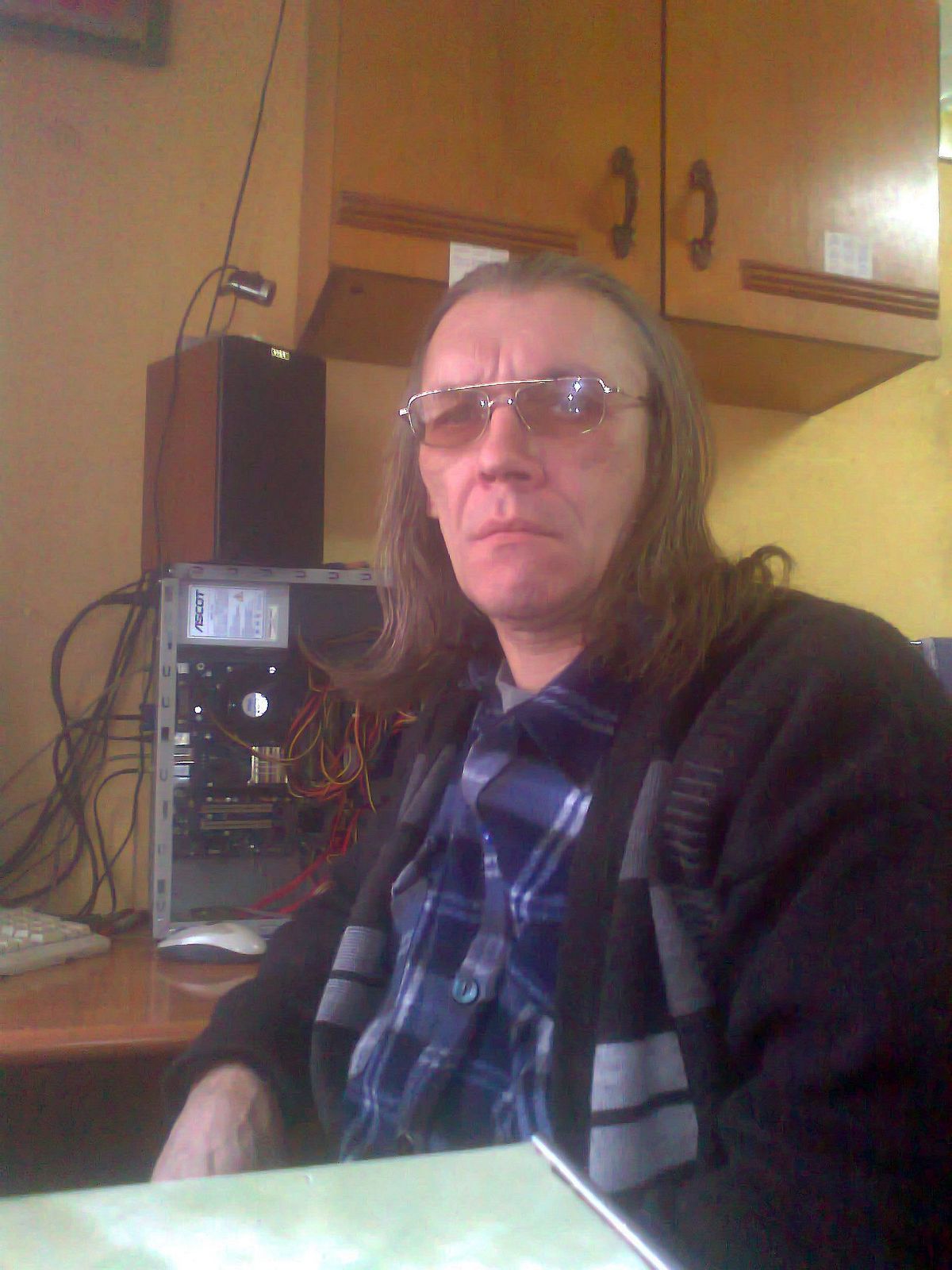 Олег Кузнецов