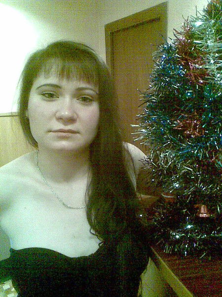 Настена Момот