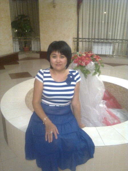 Айым Омарова