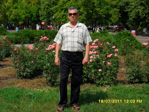 Юрий Симонов