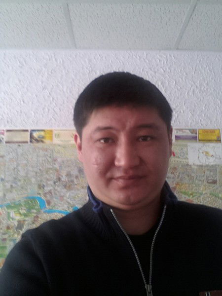 Айбек Слямбаев