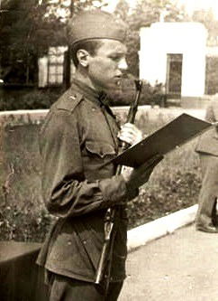 Игорь Рогачев