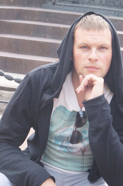 Антон Антон