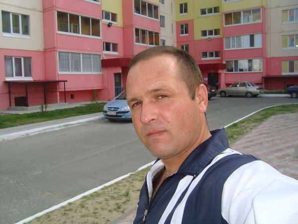 Вова Бескоровайный