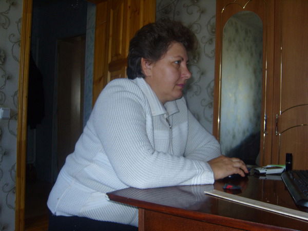 Вера Попова