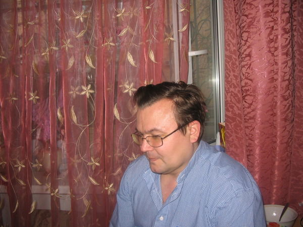 Александр Лещенко