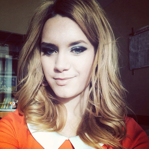 Алёна Дворникова