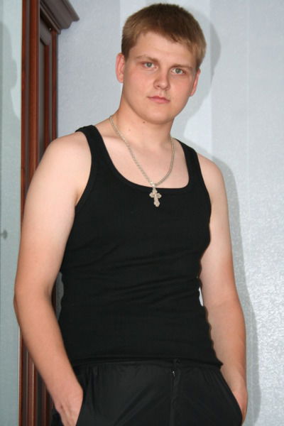 Артём Мансуров