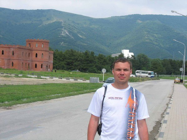 Александр Лахтиков