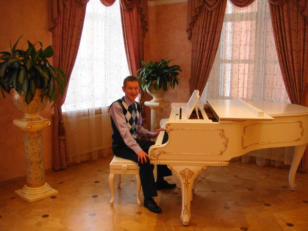 Александр Кушаков