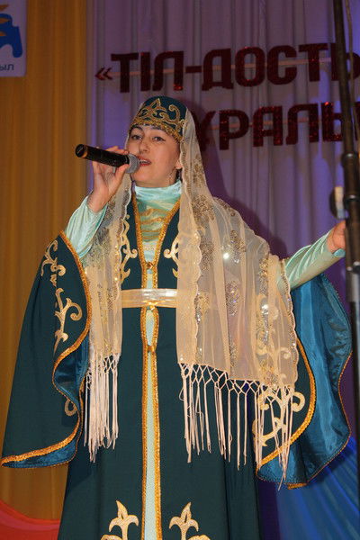 Марен Ахметова