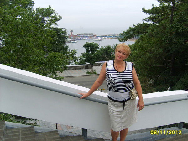 Елена Пыхтина