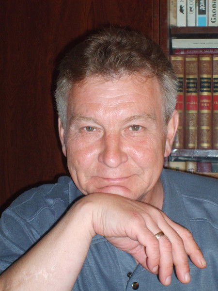 Евгений Лохов