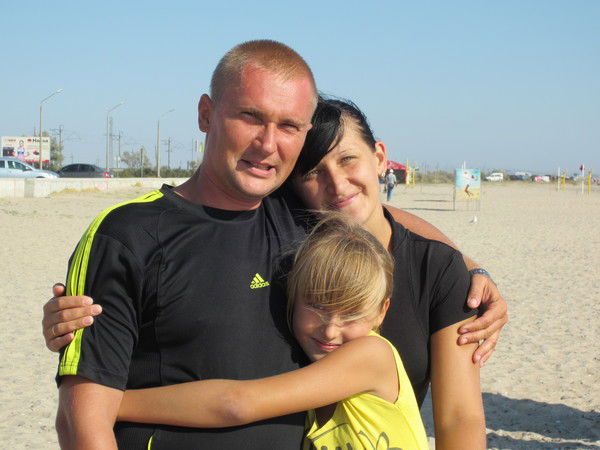 Олег Опанасенко