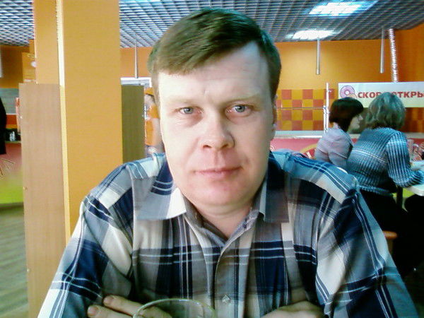 Анатолий Левчук