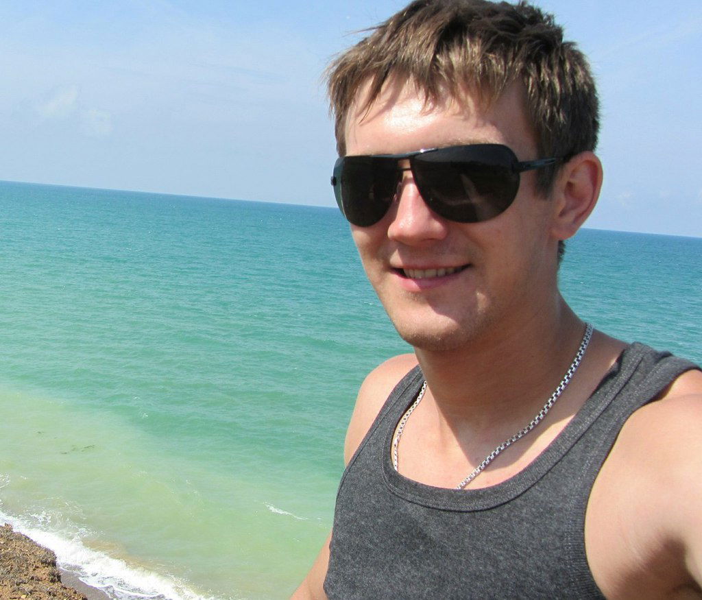 Станислав Махров