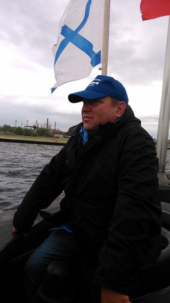 Борис Алютин