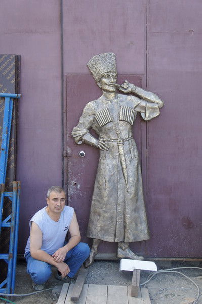 Азамат Басханов