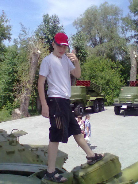 Данил Бондаренко