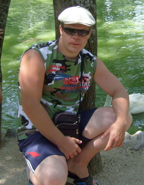 Руслан Жирун