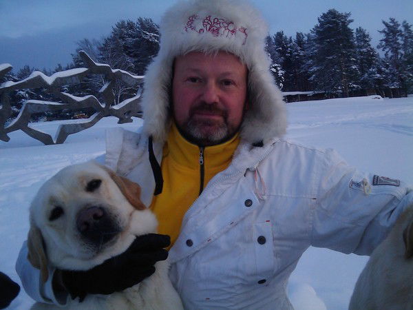 Юрий Петров