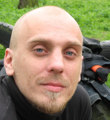 Роман Новиков