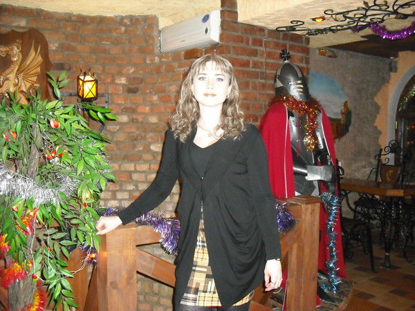 Людмила Мельник (Новикова)