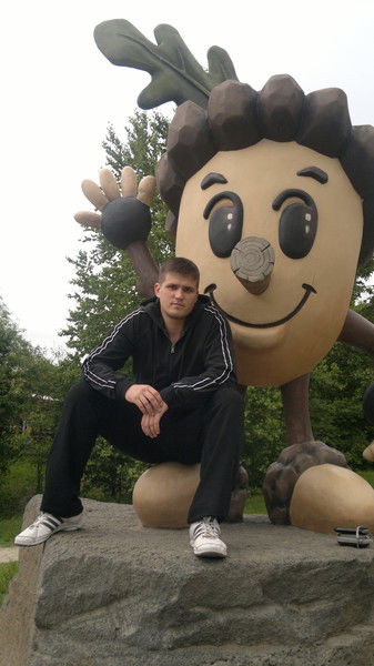 Антон Сутугин