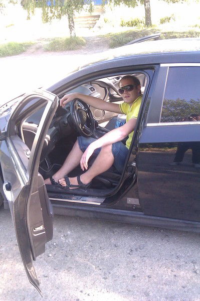 Владимир Колеганов